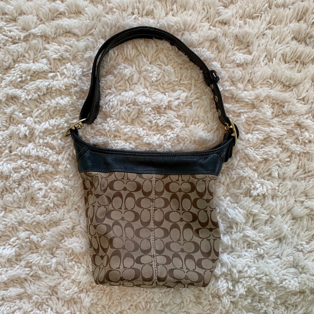 Coach Bag - Picture 4 of 7